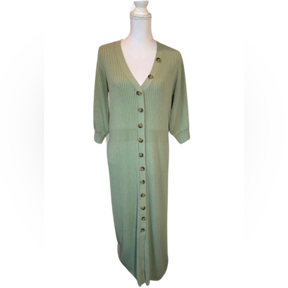 Eloquii Women's Long Sleeve Button Up Ribbed Midi Dress In Green. Large - Picture 6 of 13